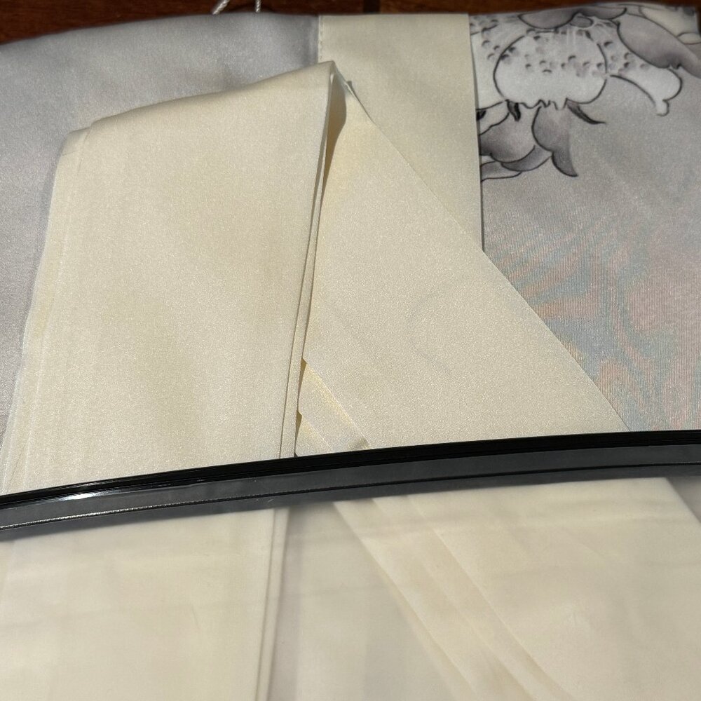 NWT Kimono Rope - Picture 2 of 3